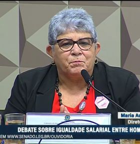 Secretária da Mulher da Força debate igualdade salarial entre homens e mulheres em Brasília