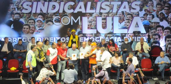 Sindicalistas entregam pauta da Classe Trabalhadora para Lula