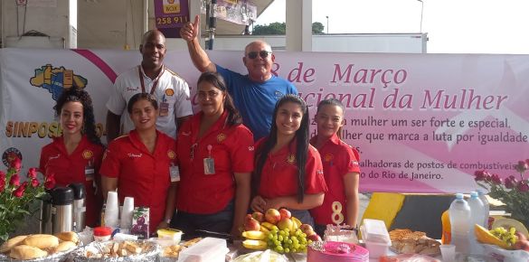 Dia da Mulher: SINPOSPETRO-RJ organiza café da manhã para homenagear as frentistas