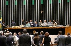 Brasília(DF): Congresso aprova Orçamento de R$ 2 trilhões e mínimo de R$ 540
