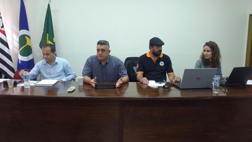 Reunião Interncional da Construção e Madeira no STI São Carlos, presente sindicatos de Minas Gerais, Manaus, Peru e Panamá