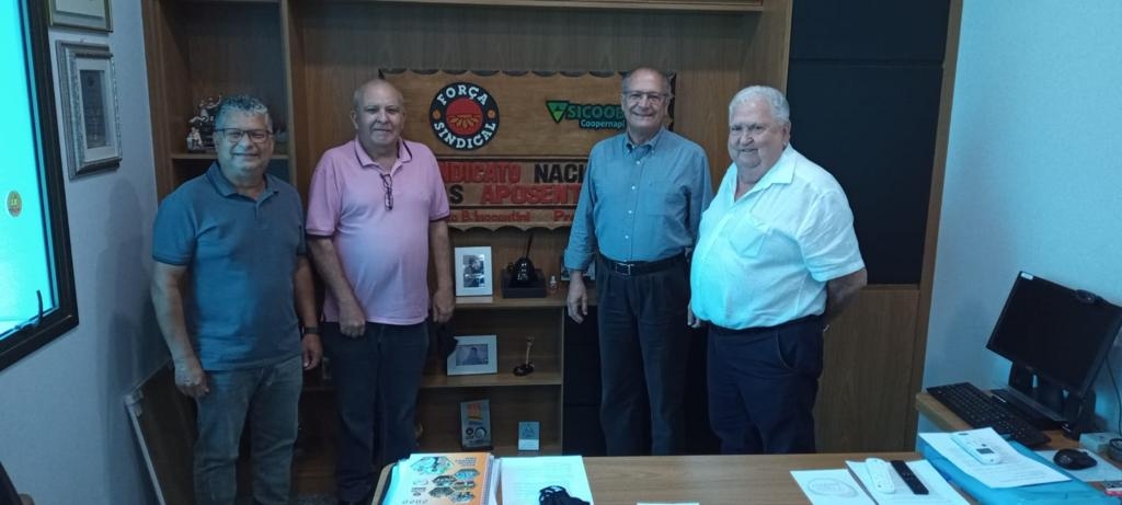 Alckmin encontra-se com Miguel Torres, Serginho e João Inocentini, líderes da Força Sindical