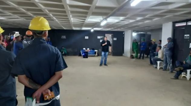 Canteiro com padaria na obra fornece achocolatado e chá aos trabalhadores