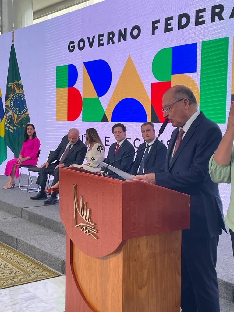 Sindicalistas da Força participam da posse de Alckmin no Ministério do Desenvolvimento, Indústria, Comércio e Serviços (MDIC)