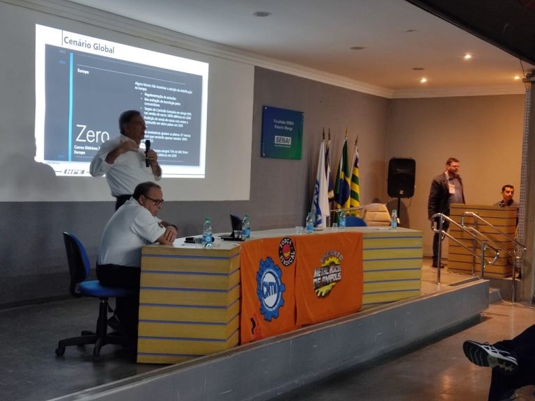 Seminário em Anápolis promove debate sobre descarbonização automotiva