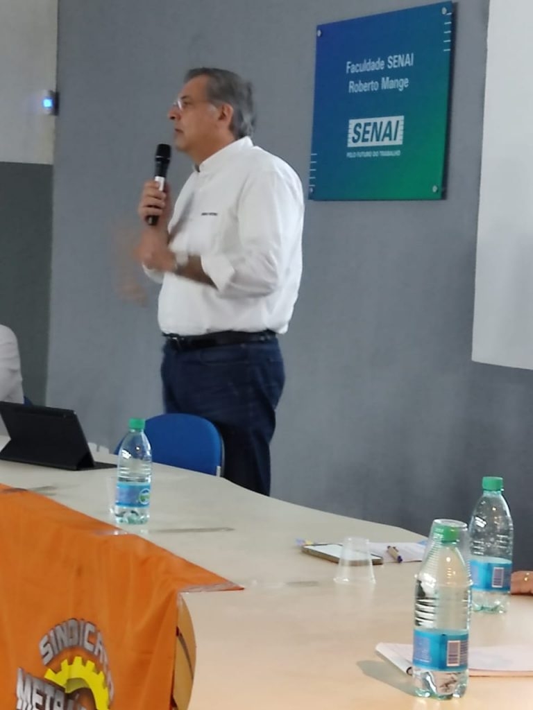 Seminário em Anápolis promove debate sobre descarbonização automotiva