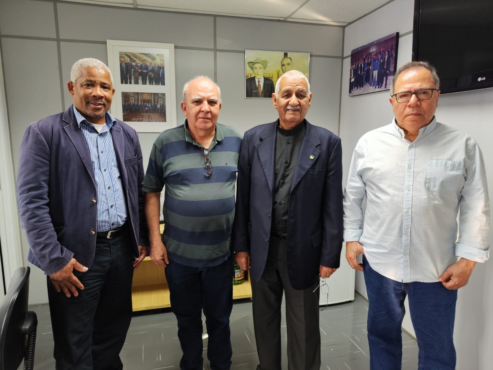 Sindicalistas da Força se reúnem com Embaixador da República Árabe Saharaui