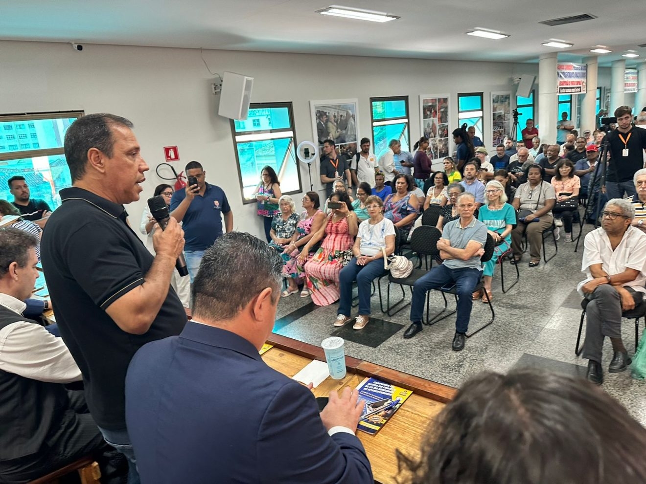 O presidente do Sindicato, Milton Cavalo, fala no evento