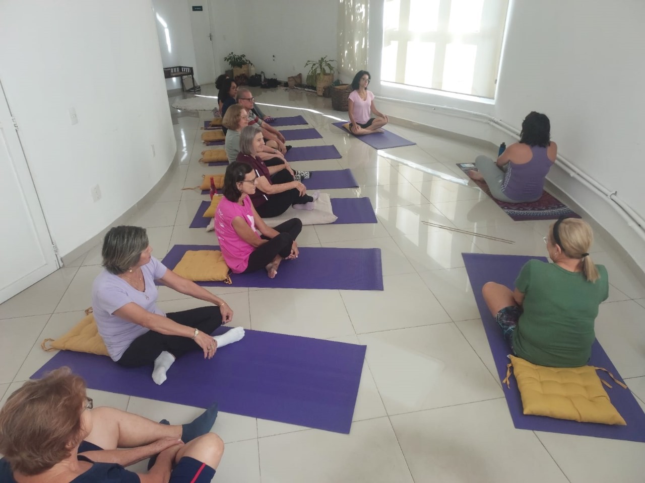 Sindnapi/CIVI inicia aulas de Yoga em Americana