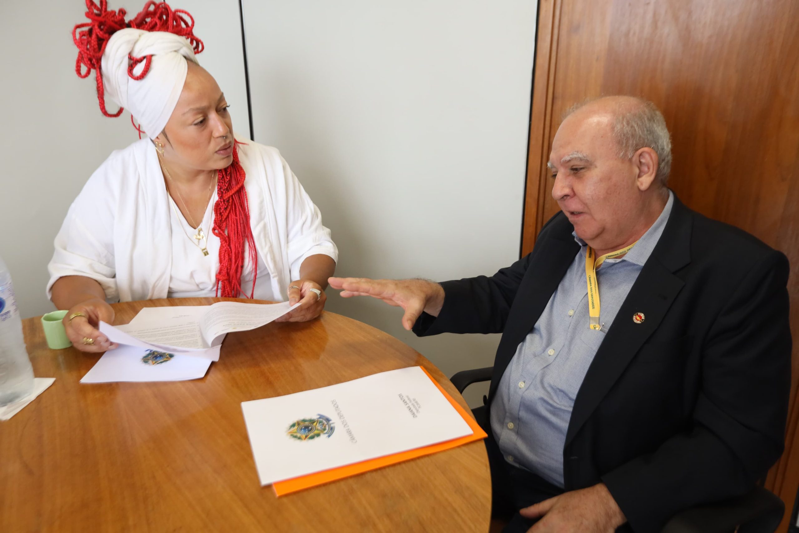 Presidente da Força debate redução da jornada com deputada Daiana Santos