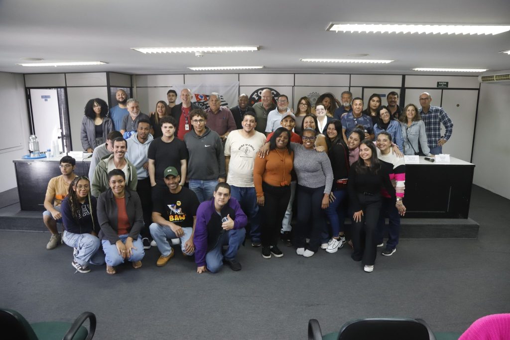 Alunos do Senac visitam Sindicato dos Metalúrgicos de SP e Mogi