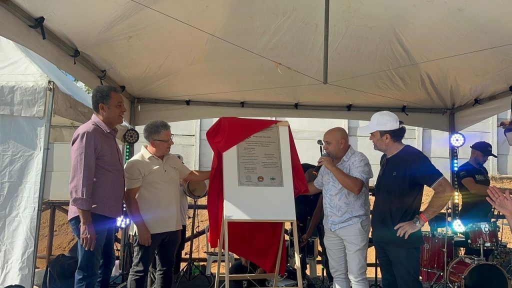 Químicos de Itatiba inauguram clube de campo com presença de lideranças sindicais