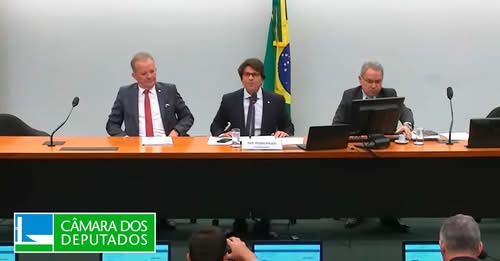 Vínculos temporários aumentam em 1.760% nos serviços públicos