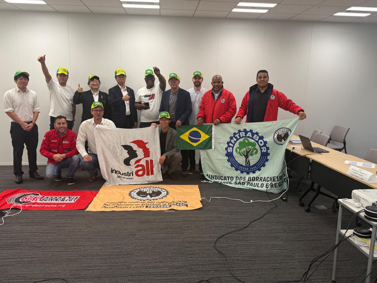 Comitê Mundial dos Trabalhadores da Red Bridgestone se reúne no Japão
