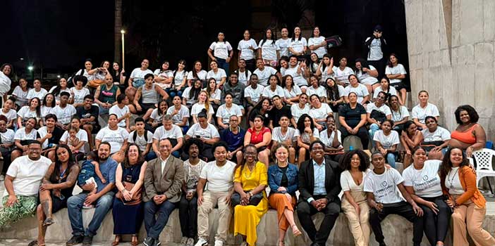 MTE qualifica egressos e familiares em tecnologia no Rio
