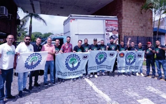 Sintrabor denuncia descaso com alimentação na Prometeon