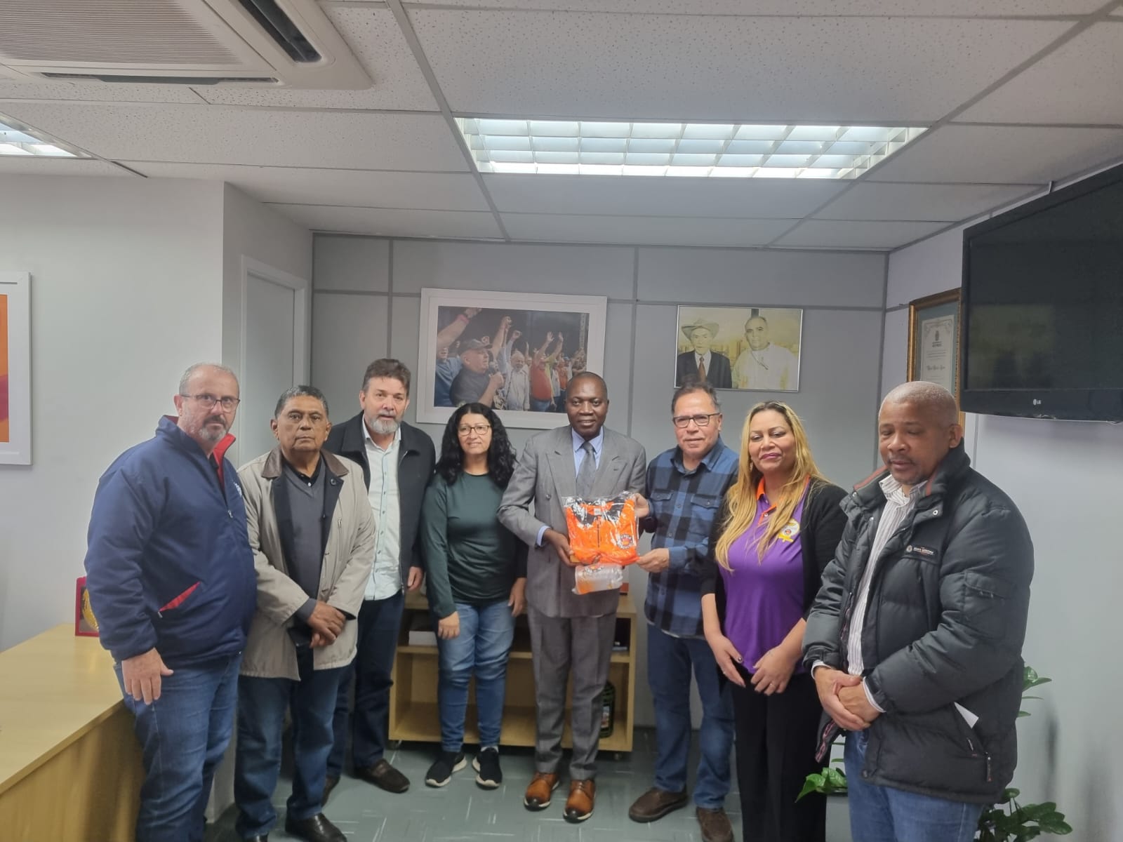 Presidente da FS Angolana visita central