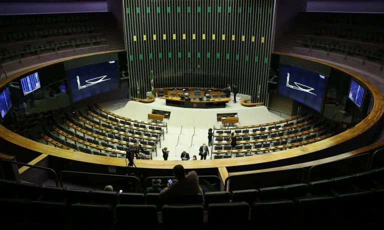 Votação para isenção do IR está marcada para a próxima quarta-feira