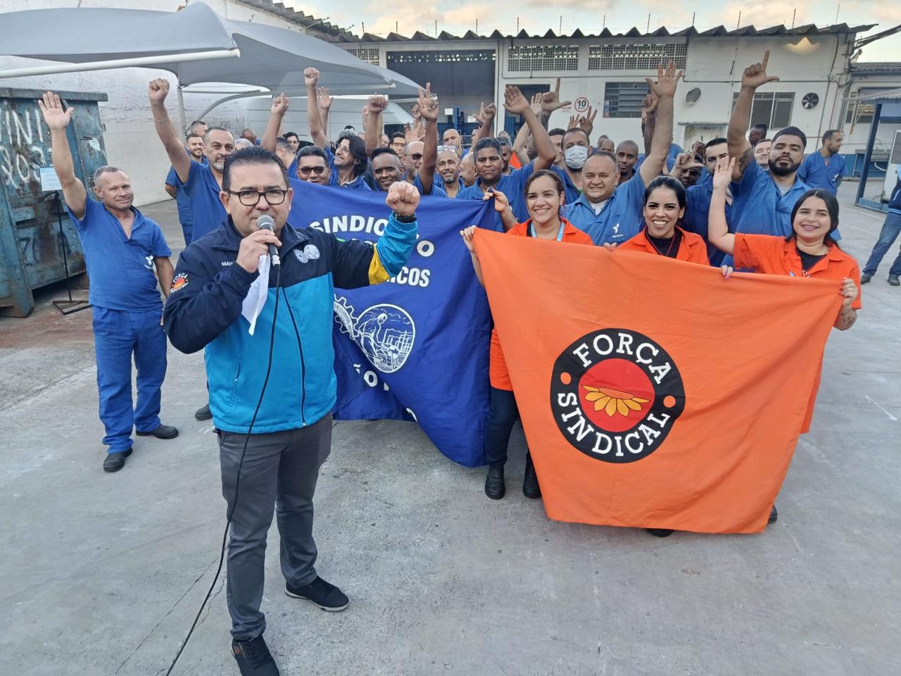 Metalúrgicos de SP realizam assembleias pela campanha salarial