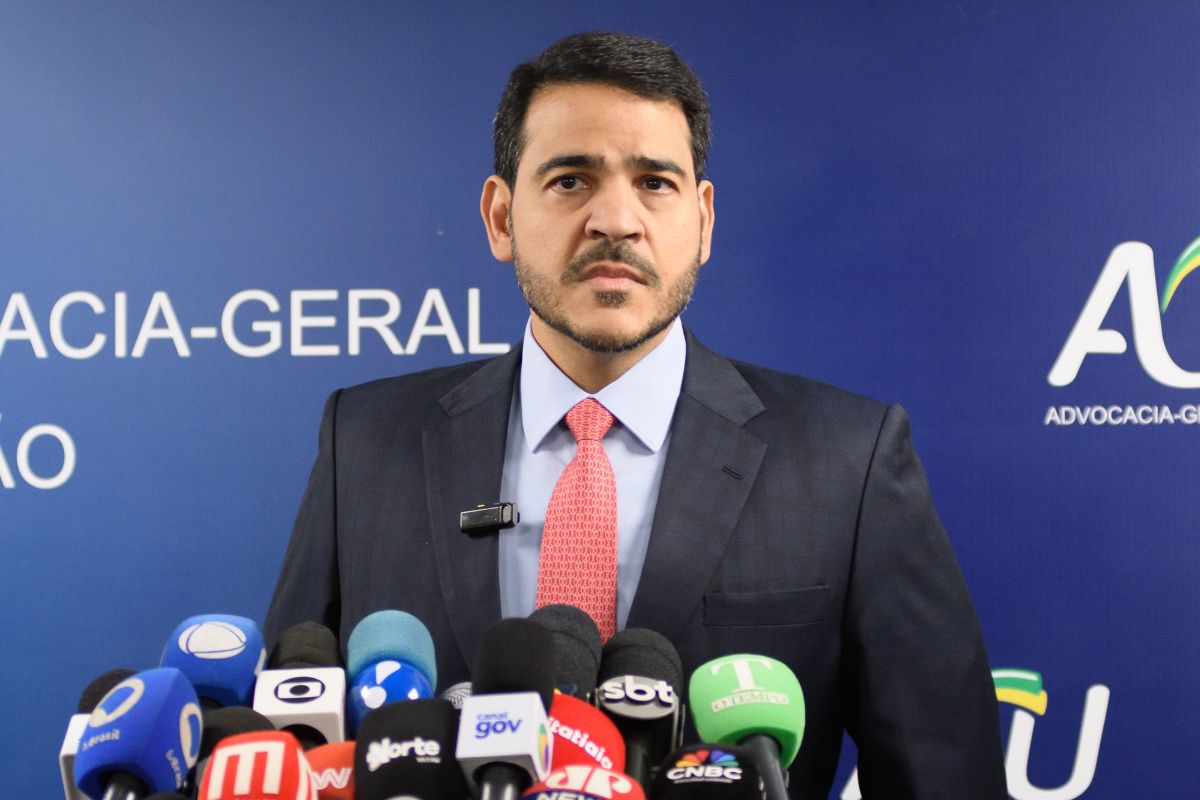 Solidariedade ao ministro Jorge Messias