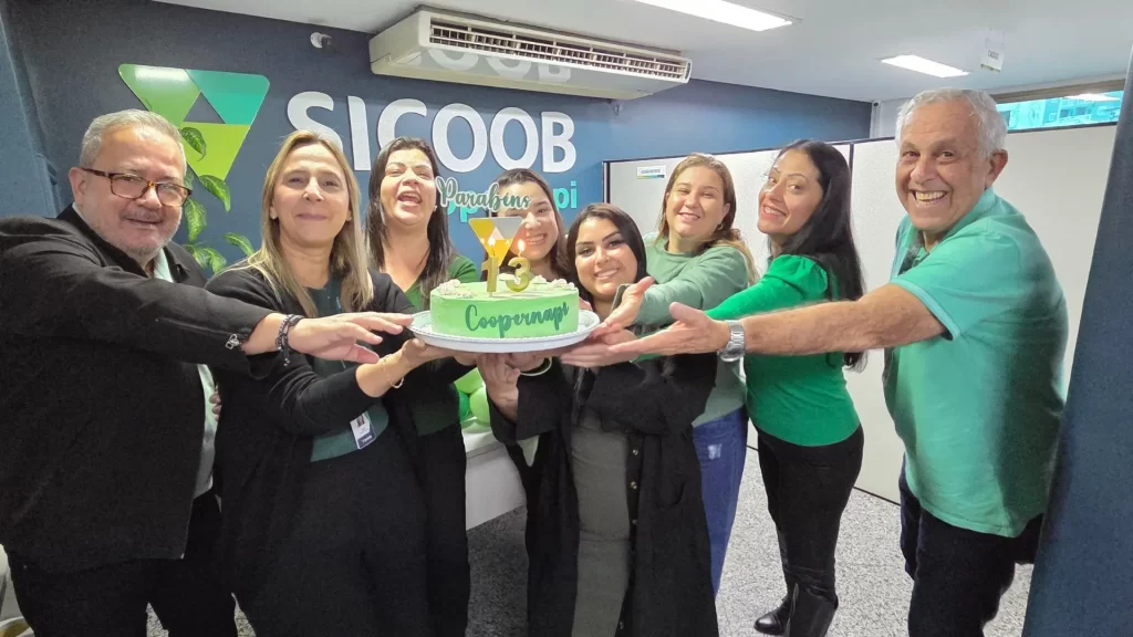 Coopernapi celebra 13 anos de serviços aos aposentados