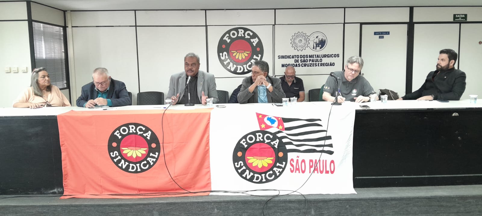 Servidores públicos debatem reformas em encontro na Força Sindical