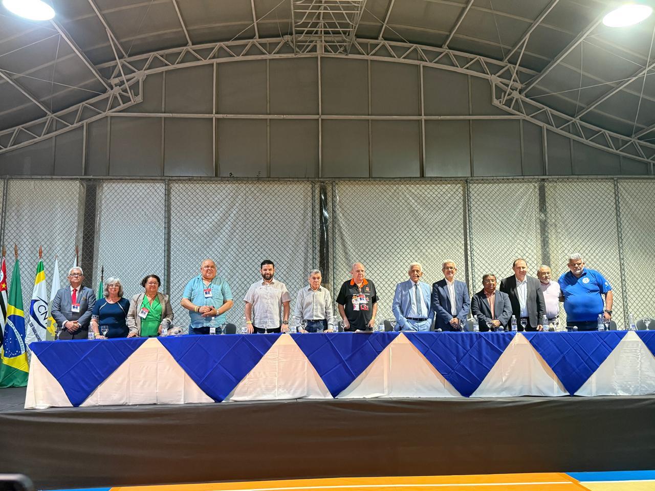 Senalba SP aprova pauta de reivindicações em congresso histórico