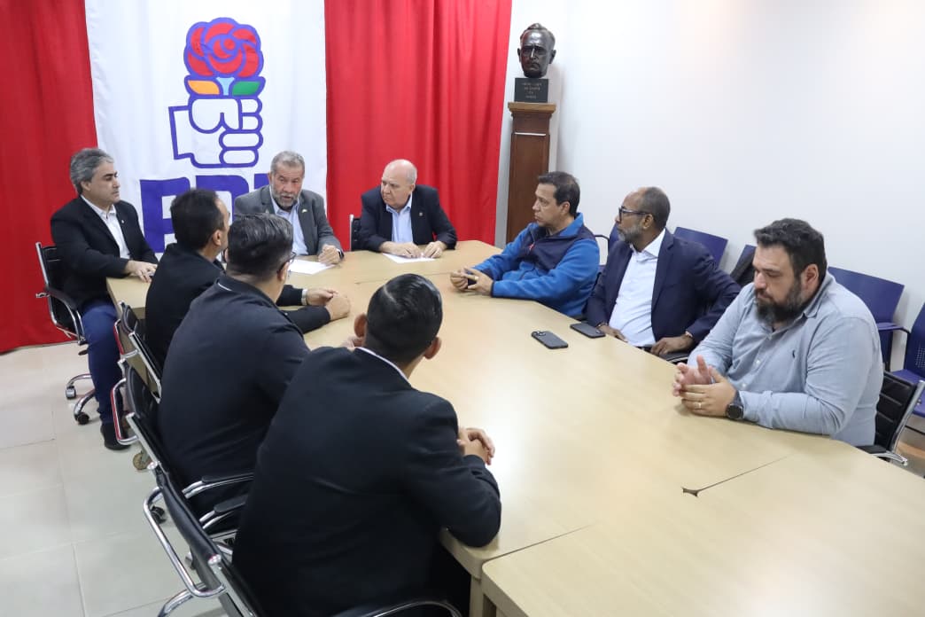 Sindicalistas da Força debatem com Lupi pautas trabalhistas