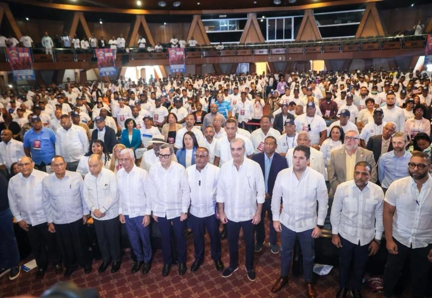 Sintrabor participa de Congresso dos Trabalhadores Dominicanos