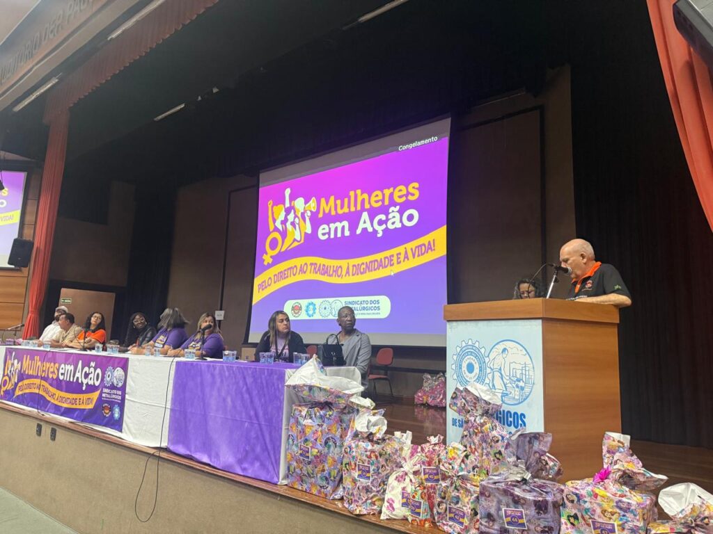Sindicalista Angolana participa de Evento da Mulher Metalúrgica no Auditório do Palácio do Trabalhador, sede da Força Sindical e do Sindicato dos Metalúrgicos SP e Mogi