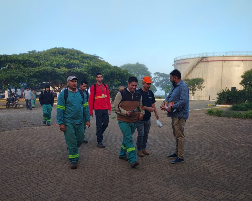 Químicos divulgam isenção do IR em Itapetininga