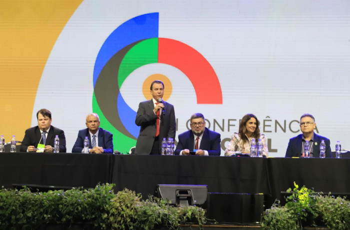 Marinho defende diálogo na abertura da II Conferência do Trabalho