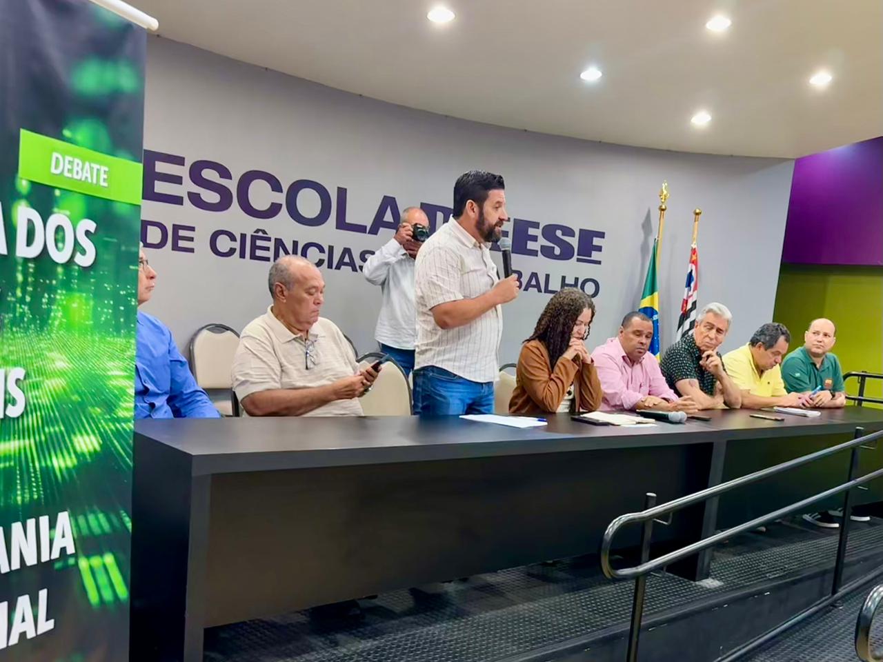 Força SP participa de debate que reforça defesa de dados oficiais e soberania