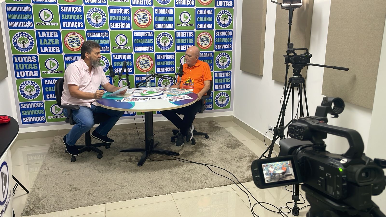 Sindicalistas debatem fim da escala 6×1 e negociação coletiva