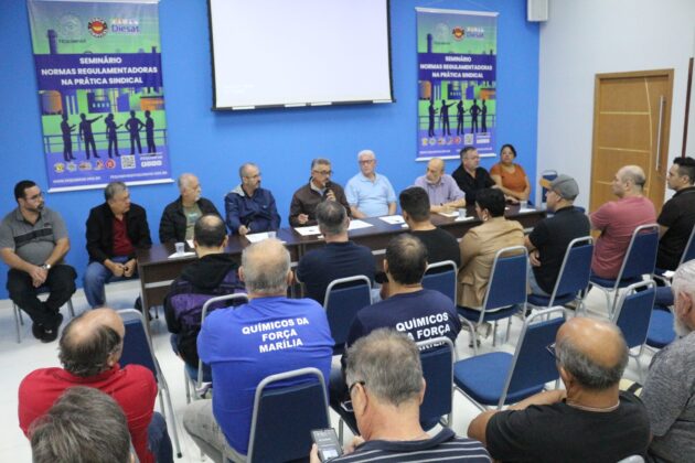FEQUIMFAR realiza seminário sobre NRs na prática sindical