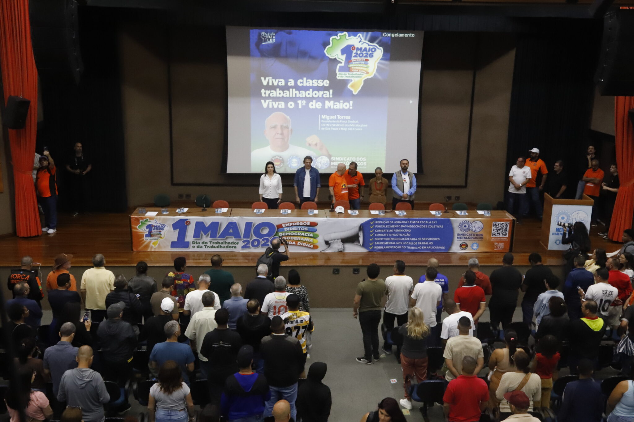1º de Maio reúne metalúrgicos por democracia e direitos