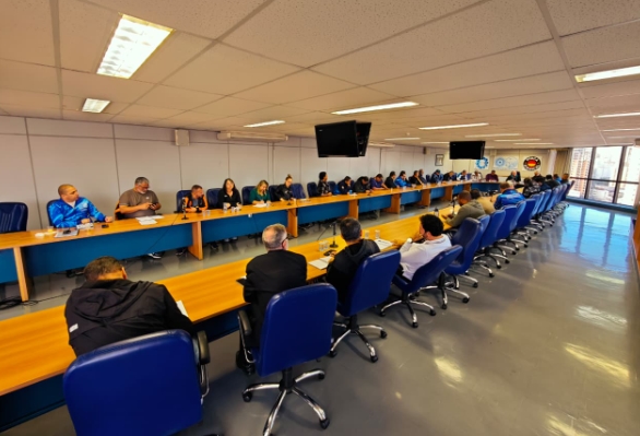 Metalúrgicos SP debatem jornada menor e saúde mental