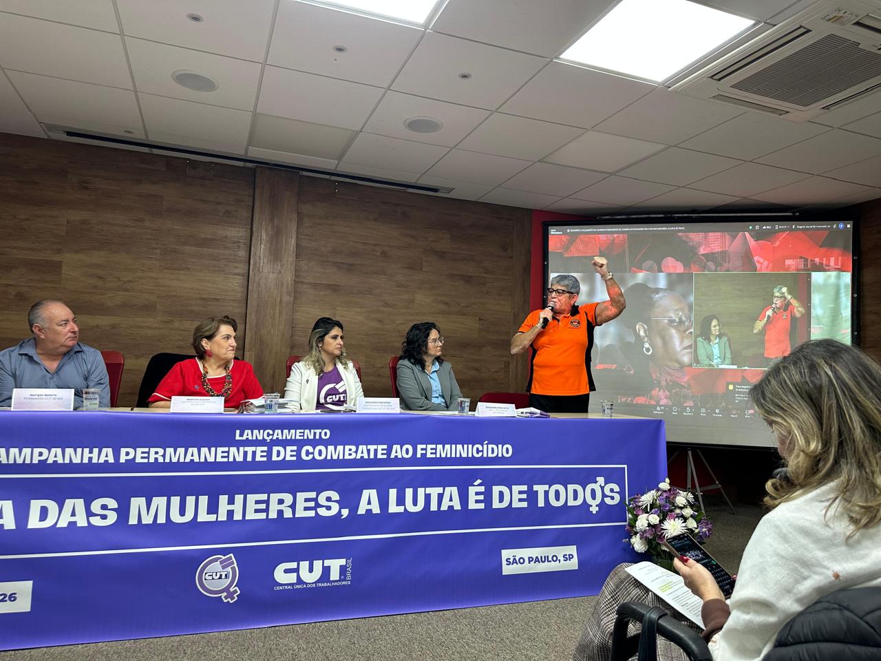 Seminário reforça combate ao feminicídio no Brasil