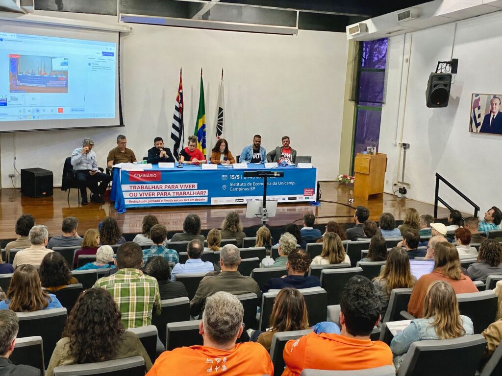 Unicamp reuniu lideranças pela jornada de 40 horas