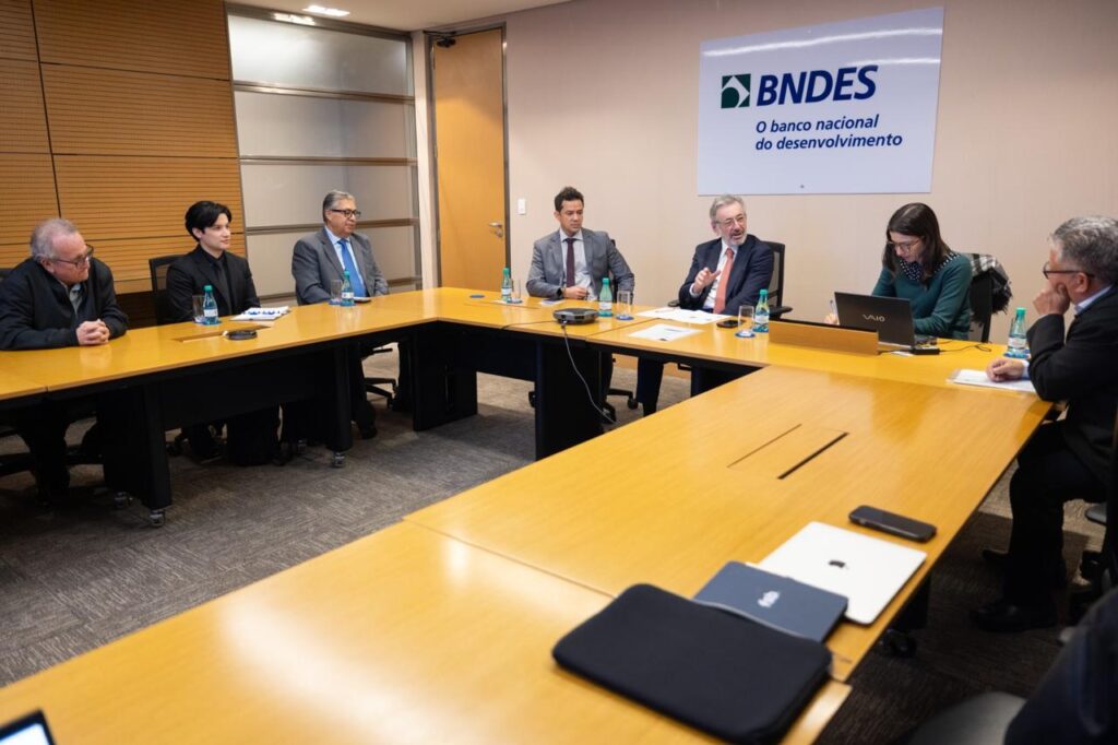 Sindicalistas levam demandas da Phibro ao MDIC