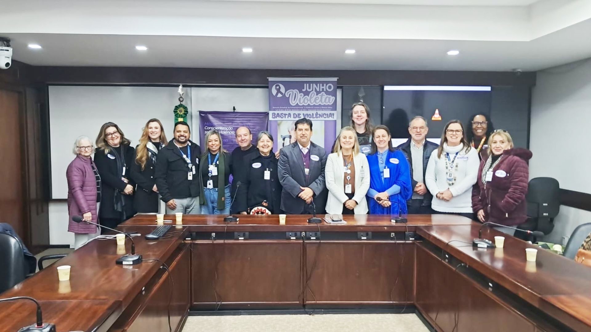 Junho Violeta reforça proteção e respeito à pessoa idosa