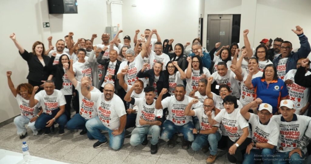Brinquedos e Instrumentos musicais: luta é por aumento real