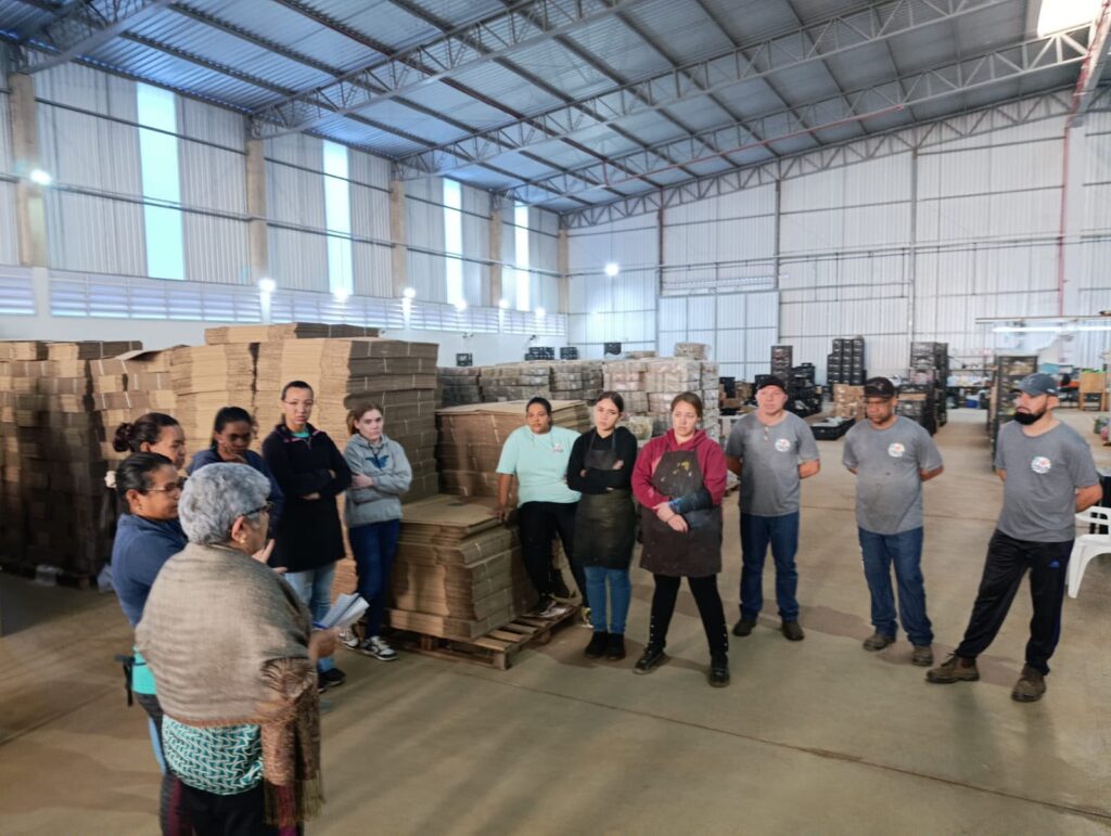 Sindbrinq realiza assembleia na Puff Toys em Laranjal Paulista
