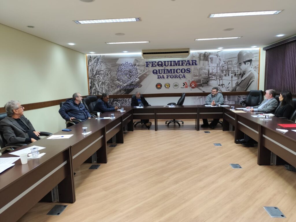 Encontro fortalece diálogo entre sindicatos e Ministério