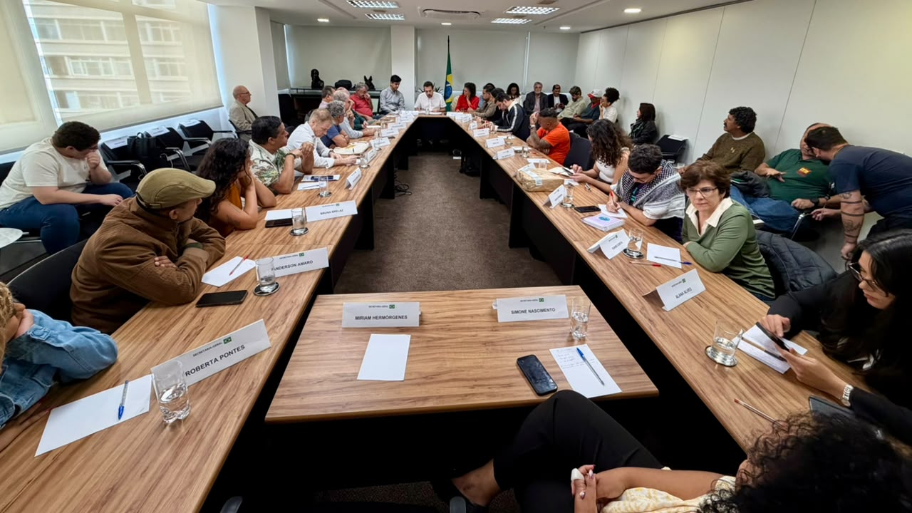 Reunião com Boulos fortalece luta pela redução da jornada