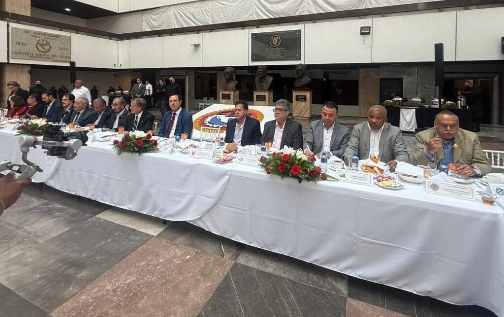 Encontro no México debate relações de trabalho e diálogo social