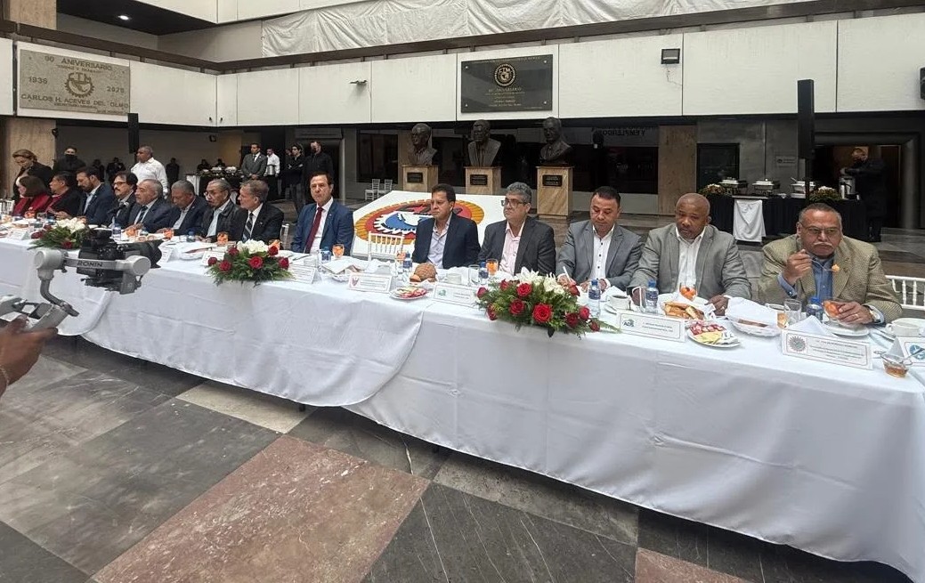 Encontro no México debate relações de trabalho e diálogo social